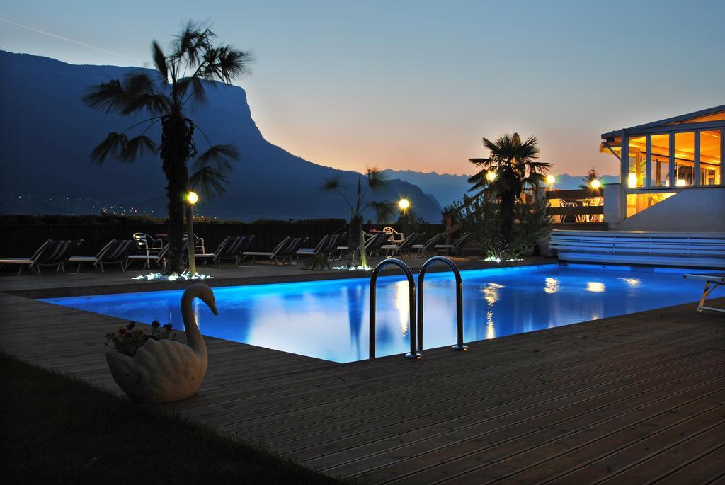 Hotel Waldhof Cornaiano Buitenkant foto